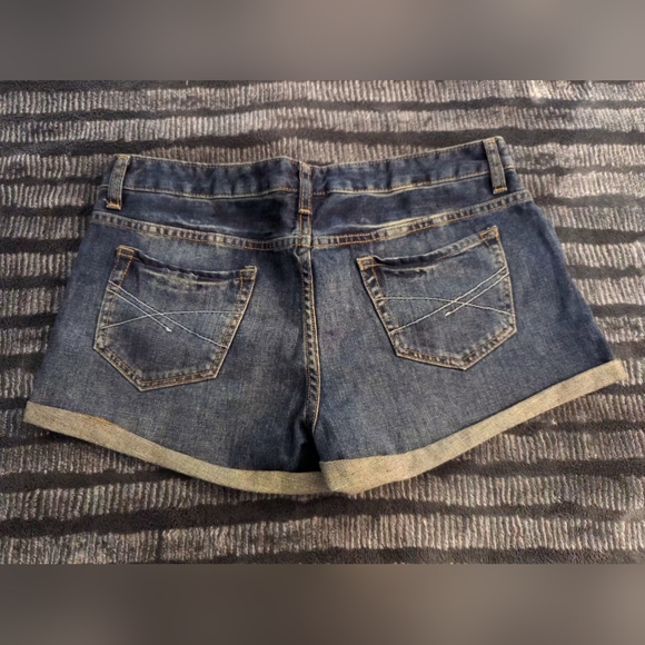 3 Pairs Aeropostale Shorts SZ13/14 - Picture 3 of 11